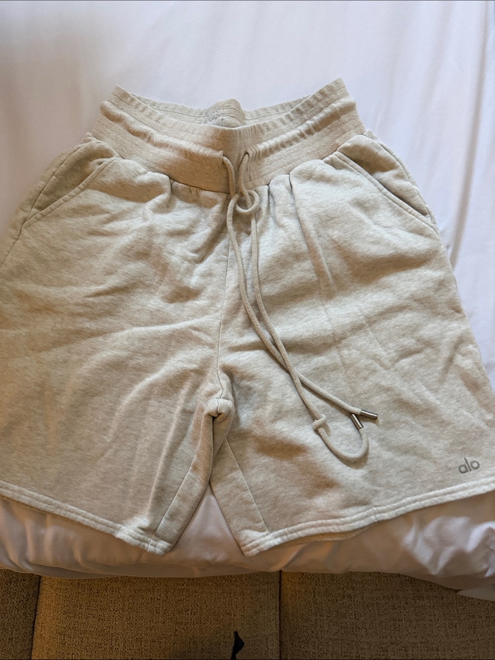 ALO YOGA SHORTS